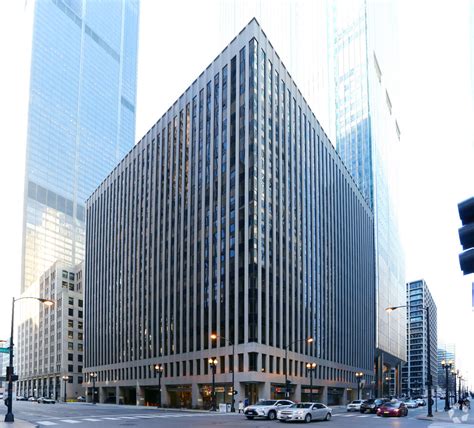 5 Tips 311 W Monroe Chicago