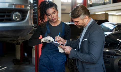 Auto Service Experts 26 Essential Car Maintenance Tips