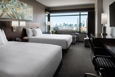 5 Hotels Near Chase Center