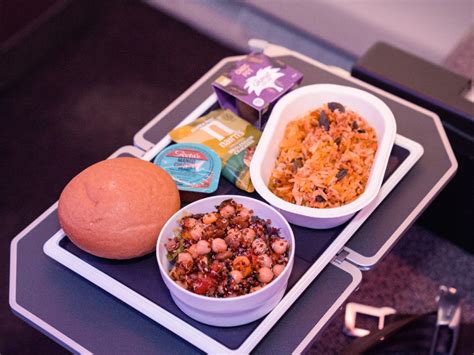London To San Francisco Virgin Atlantic Airline 2022 Halal Food London To San Francisco Virgin Atlantic Airline 2022 Halal Food