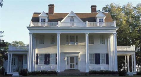 Notebook House Description