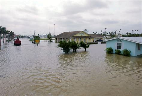The Worst Hurricanes In Florida S History As Ian Takes Aim Reuters The Worst Hurricanes In Florida S History As Ian Takes Aim Reuters